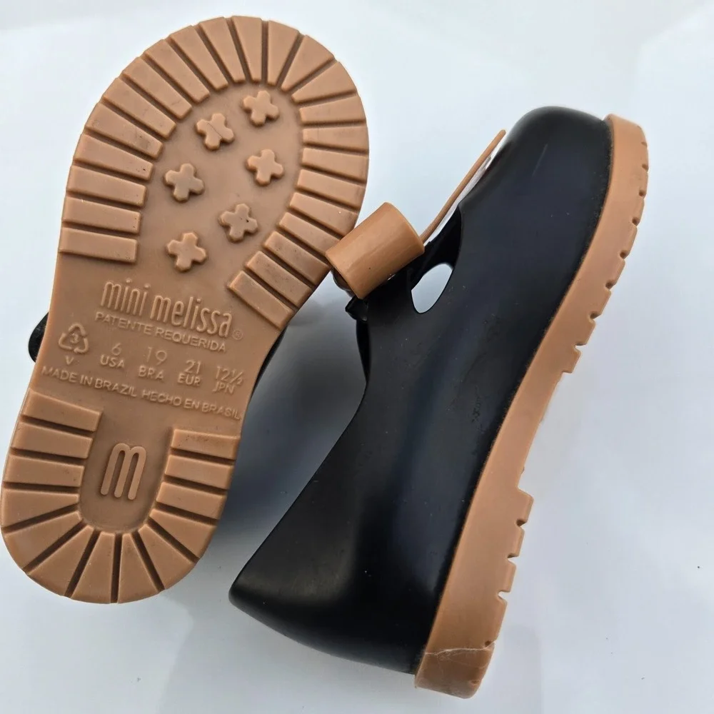 Mini Melissa Unisex-Child Mini Classic Baby Ii Mary Jane Flat Size‎ US 6